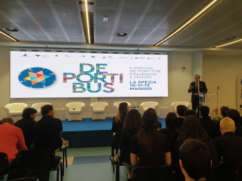 DEPORTIBUS 